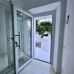 Numeronove Tatil Evi Sirolo