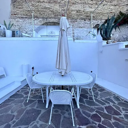 Numeronove Semesterbostad *